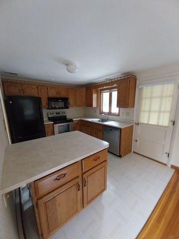 720 North Street, Bridgewater, MA 02324