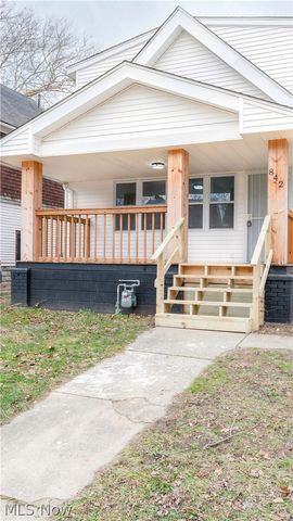 842 E 144th Street, Cleveland, OH 44110