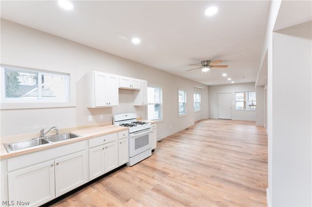 842 E 144th Street, Cleveland, OH 44110