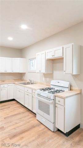 842 E 144th Street, Cleveland, OH 44110