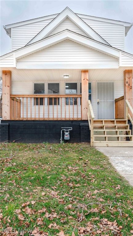 842 E 144th Street, Cleveland, OH 44110