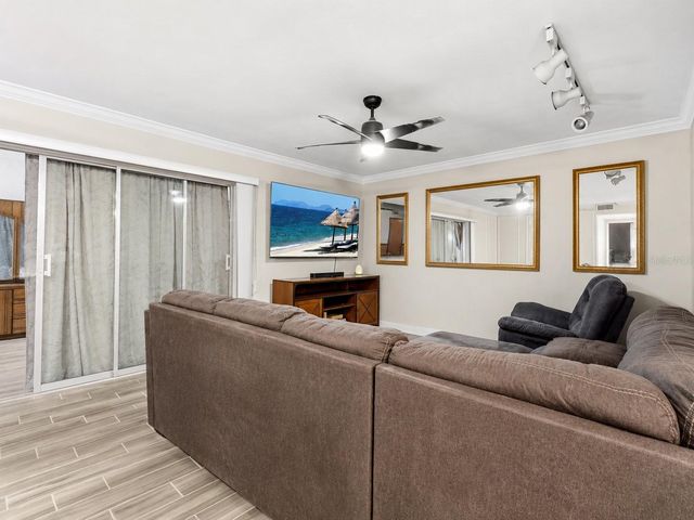 5320 41ST AVENUE W, Bradenton, FL 34209