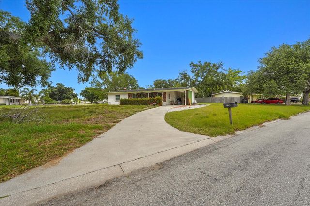 5320 41ST AVENUE W, Bradenton, FL 34209