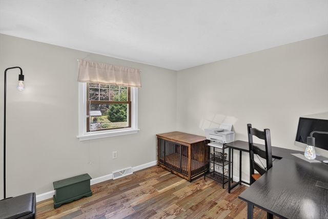 46 Esta Rd, Plymouth, MA 02360
