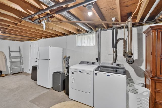 46 Esta Rd, Plymouth, MA 02360
