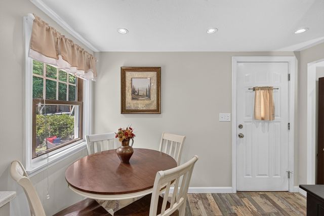 46 Esta Rd, Plymouth, MA 02360