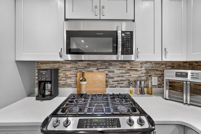 46 Esta Rd, Plymouth, MA 02360