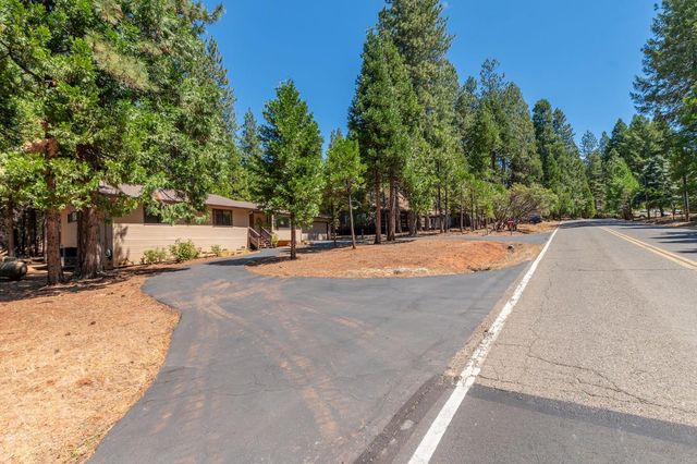 26299 Sugar Pine Dr, Pioneer, CA 95666