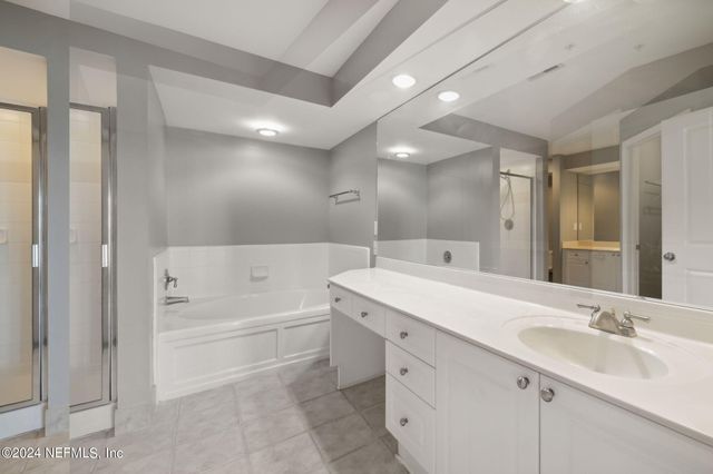 400 E BAY Street E 408, Jacksonville, FL 32202