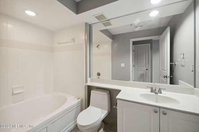 400 E BAY Street E 408, Jacksonville, FL 32202