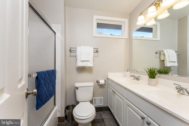 7013 GALGATE DR, Springfield, VA 22152