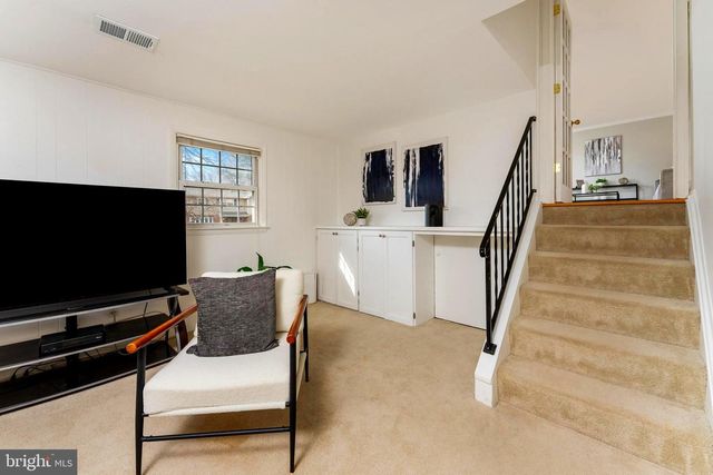 7013 GALGATE DR, Springfield, VA 22152