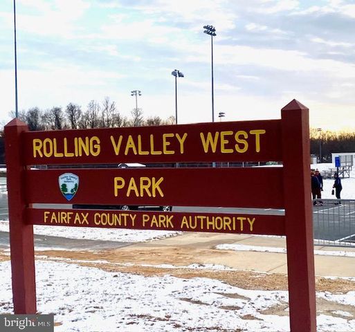 7013 GALGATE DR, Springfield, VA 22152