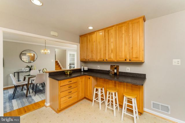 7013 GALGATE DR, Springfield, VA 22152