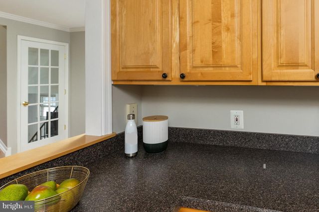 7013 GALGATE DR, Springfield, VA 22152