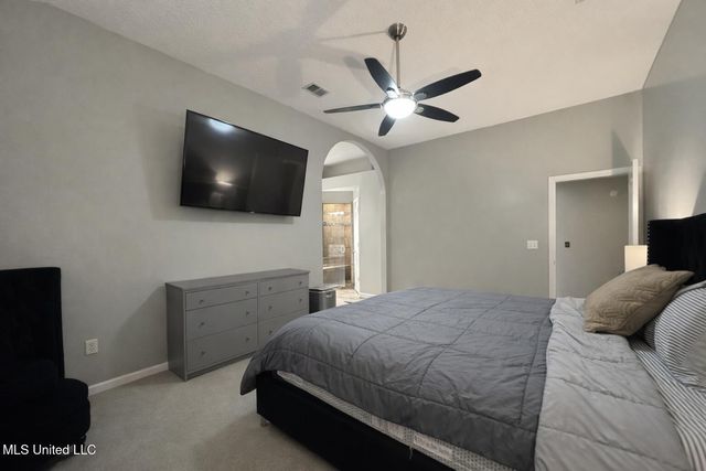 6568 Braybourne Main, Olive Branch, MS 38654