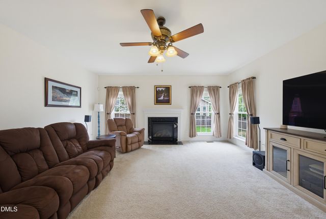 2200 Wide River Drive, Raleigh, NC 27614