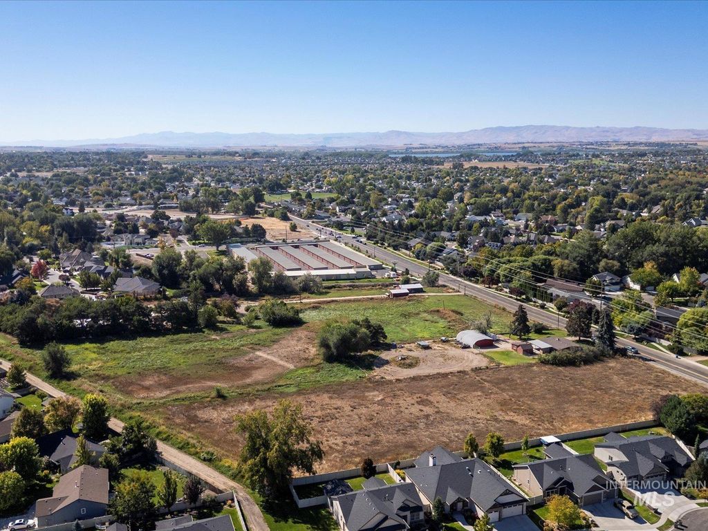 604 S Midland Blvd, Nampa, ID 83686 photo 10