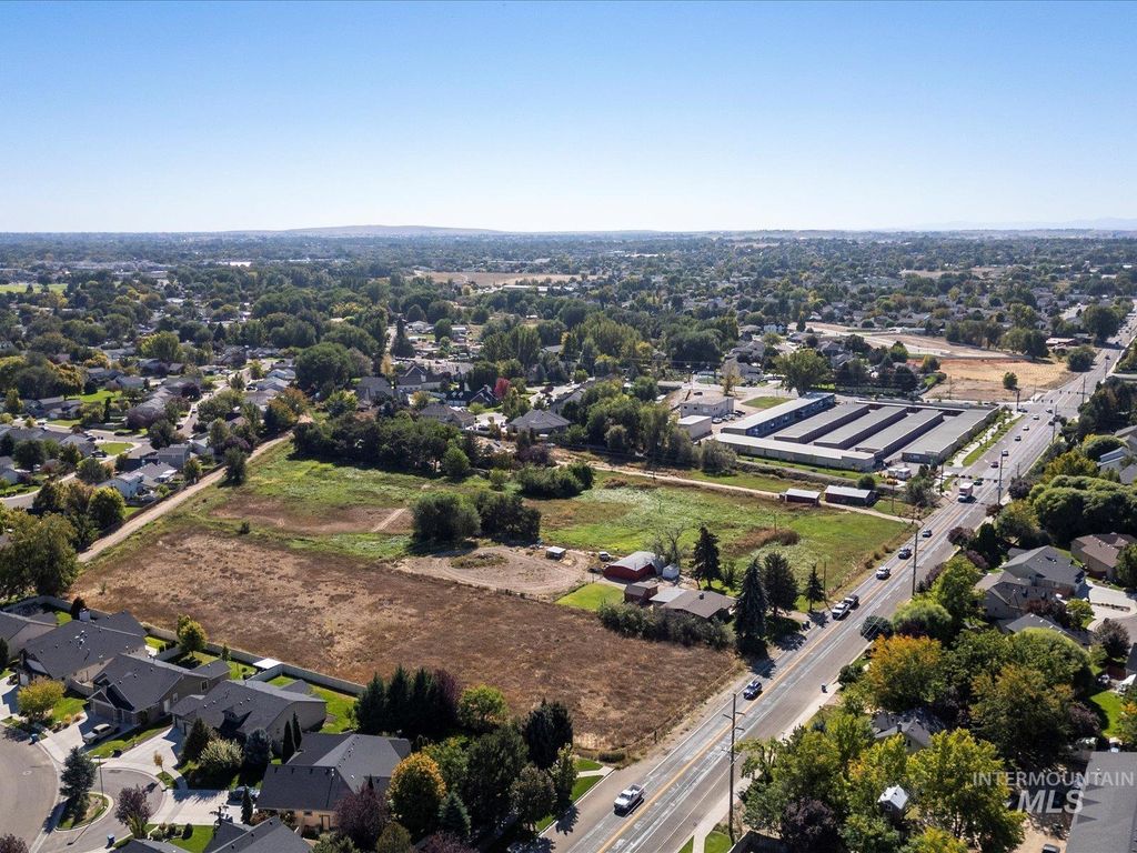 604 S Midland Blvd, Nampa, ID 83686 photo 11