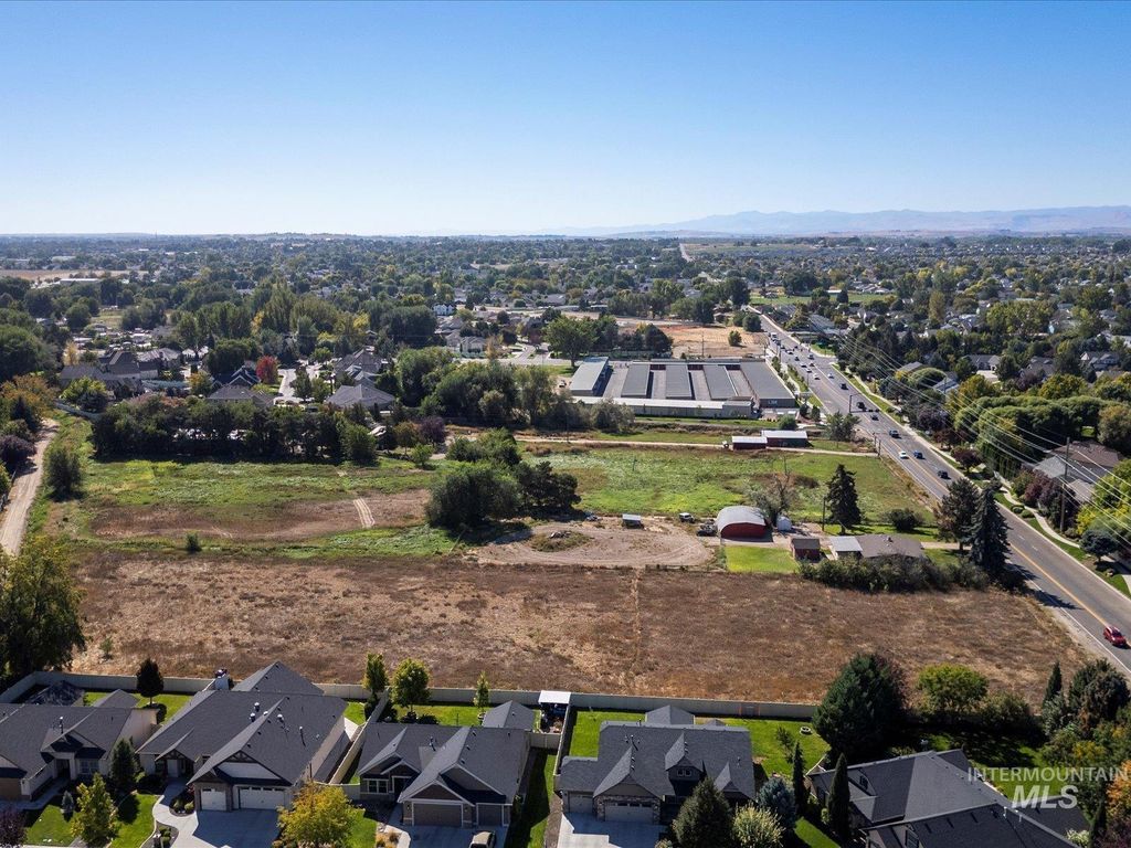 604 S Midland Blvd, Nampa, ID 83686 photo 12
