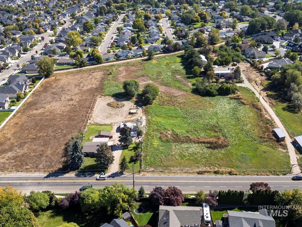 604 S Midland Blvd, Nampa, ID 83686 photo 18