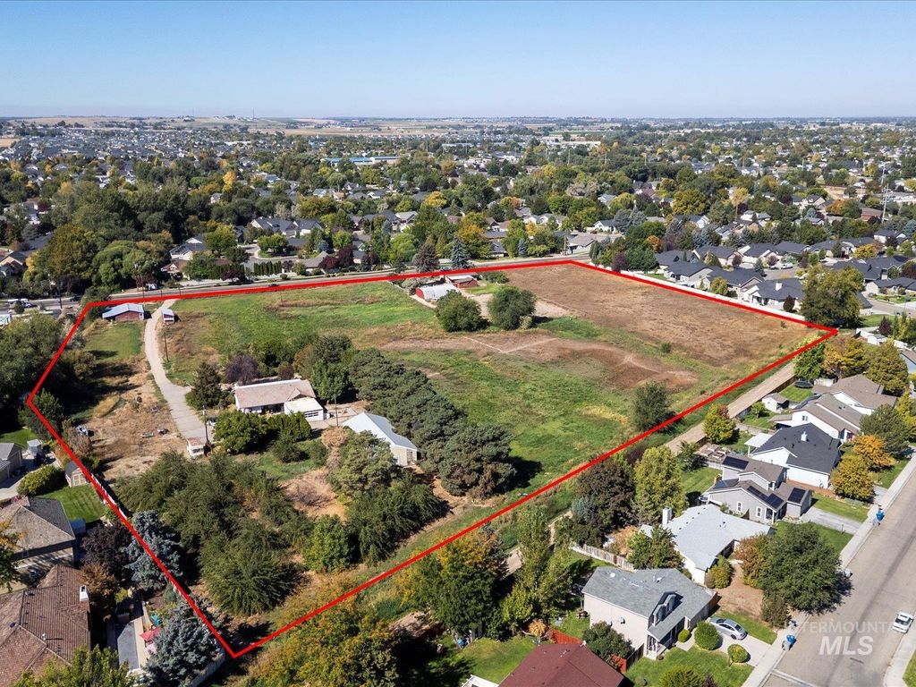 604 S Midland Blvd, Nampa, ID 83686 photo 8