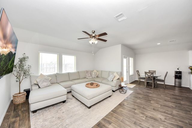 18289 Eaton Mill Drive, New Caney, TX 77357