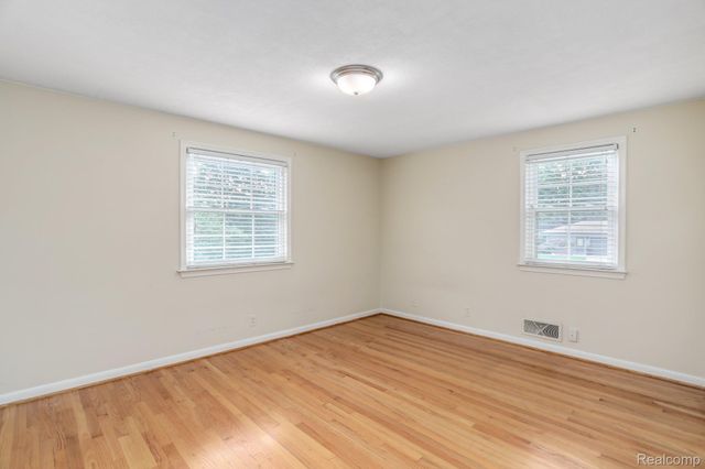 4259 WENDELL Road, West Bloomfield Charter Township, MI 48323