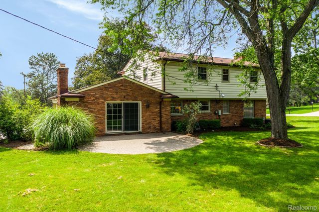 4259 WENDELL Road, West Bloomfield Charter Township, MI 48323