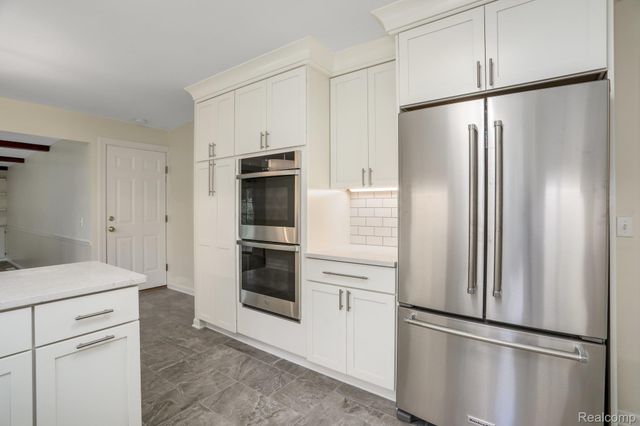 4259 WENDELL Road, West Bloomfield Charter Township, MI 48323