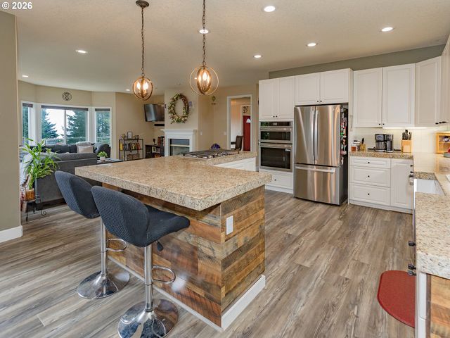 125 WISHMAN Dr, Woodland, WA 98674