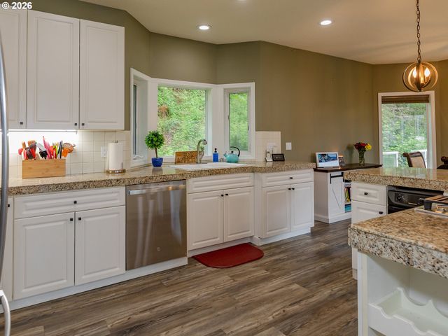 125 WISHMAN Dr, Woodland, WA 98674