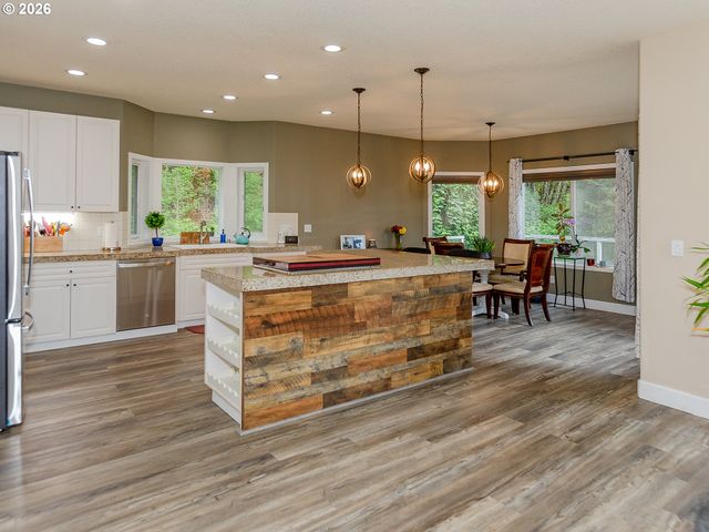 125 WISHMAN Dr, Woodland, WA 98674