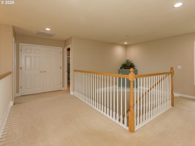 125 WISHMAN Dr, Woodland, WA 98674