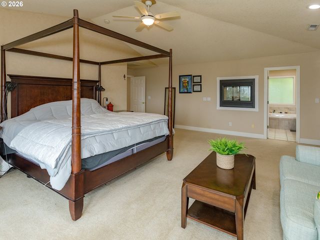 125 WISHMAN Dr, Woodland, WA 98674