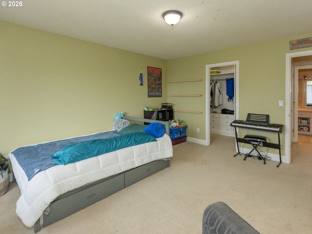 125 WISHMAN Dr, Woodland, WA 98674