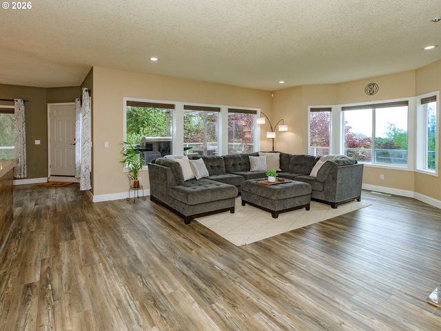 125 WISHMAN Dr, Woodland, WA 98674