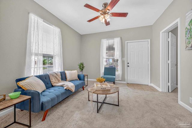 2400 W Gadsden St, Pensacola, FL 32505