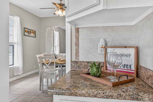 2400 W Gadsden St, Pensacola, FL 32505