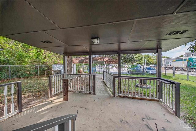 2400 W Gadsden St, Pensacola, FL 32505