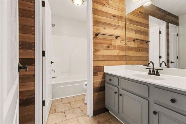 625 Groveland Parkway, Lawrenceville, GA 30046