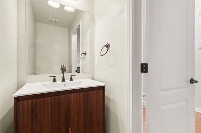 625 Groveland Parkway, Lawrenceville, GA 30046