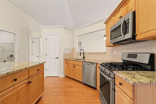 625 Groveland Parkway, Lawrenceville, GA 30046