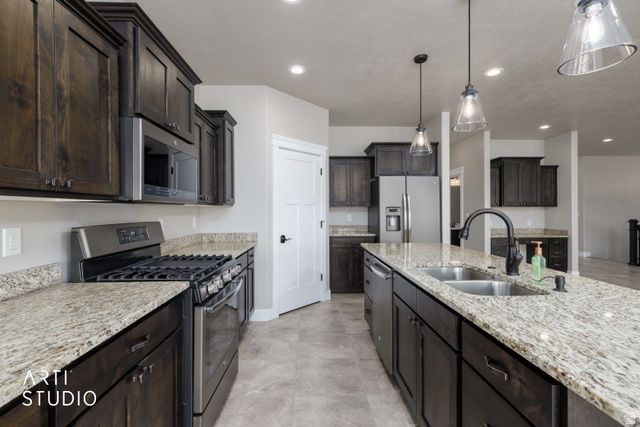 4068 S 4950 W, West Haven, UT 84401