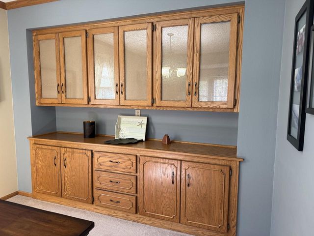 8716 W Whitaker AVENUE, Greenfield, WI 53228