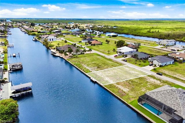 1519 NW 41st PL, Cape Coral, FL 33993