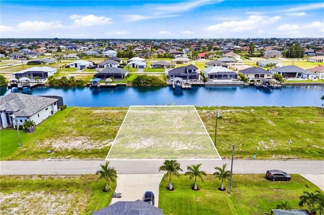 1519 NW 41st PL, Cape Coral, FL 33993