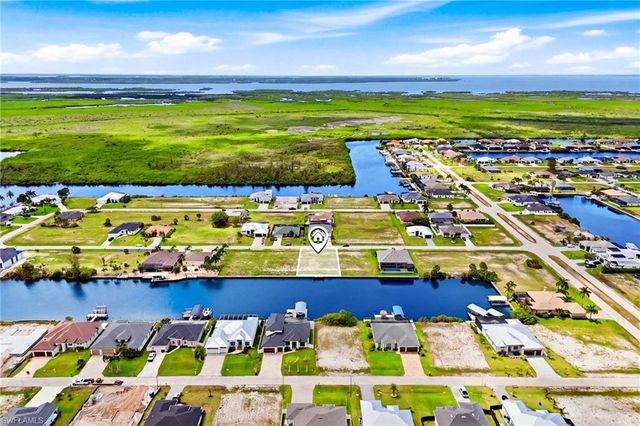 1519 NW 41st PL, Cape Coral, FL 33993