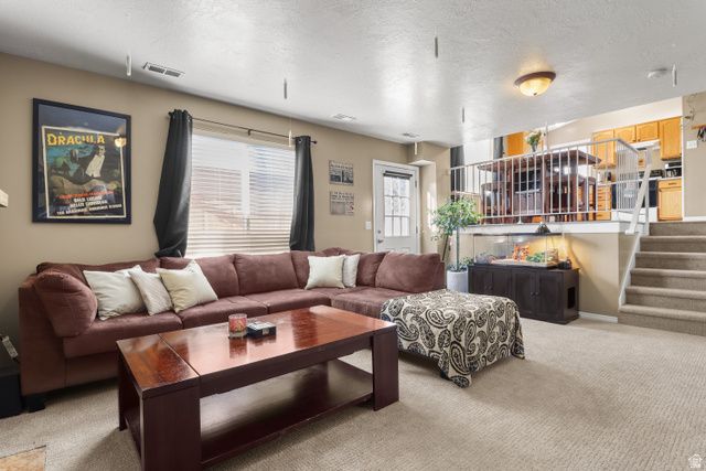 1369 N LEWIS PEAK DR, Ogden, UT 84404