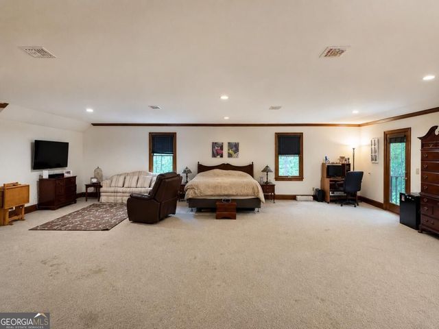 180 Hale Mountain Court, Hiram, GA 30141